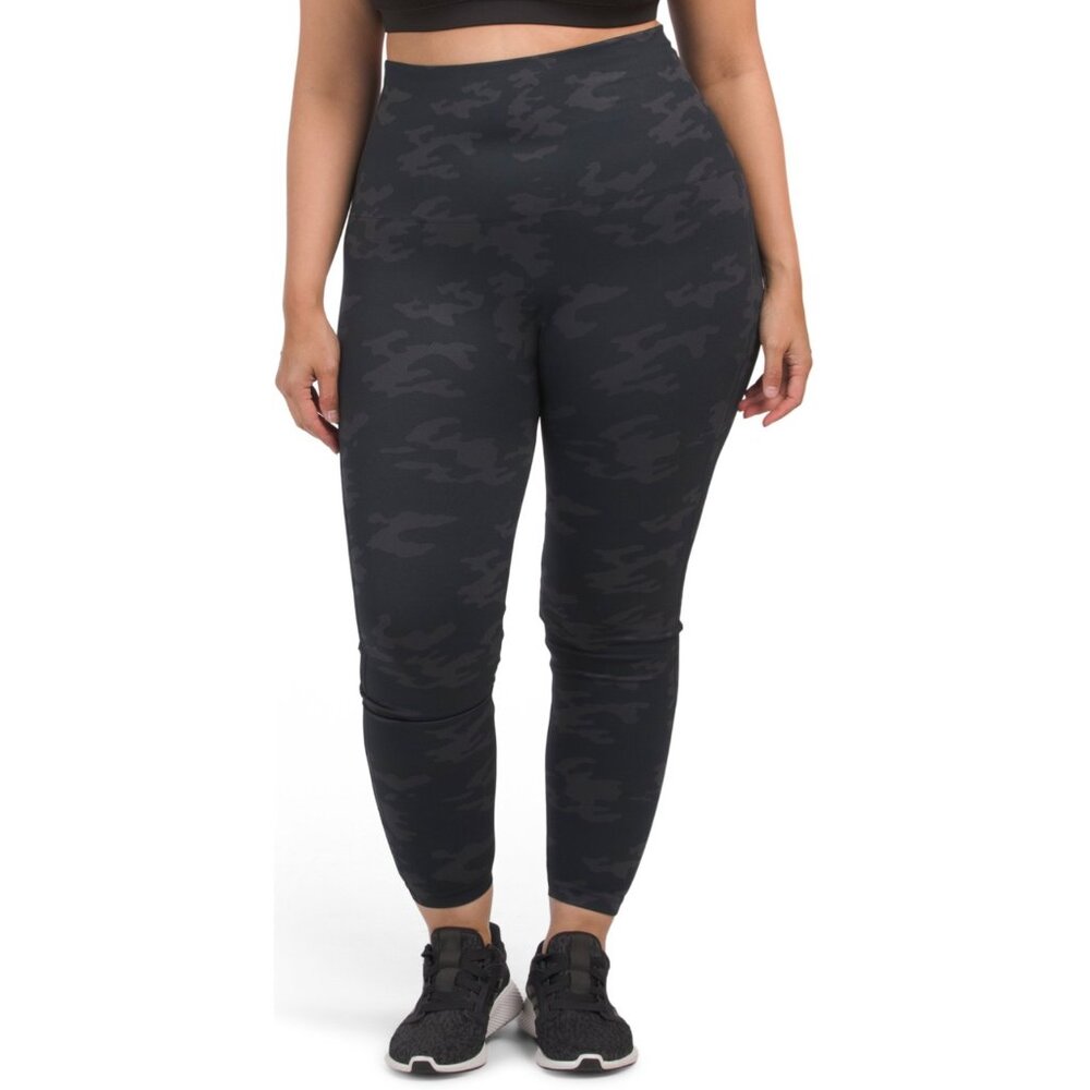 SPANX 1x Plus Look At Me‎ Now Camo Shaping Leggings